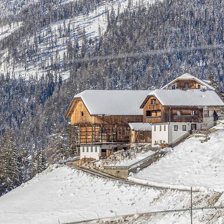 Appartamento Primo Piano San Martino in Badia Exteriör bild